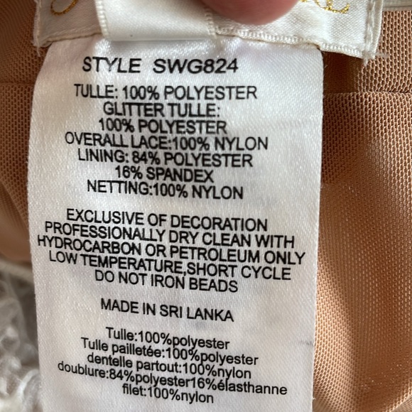 wedding dress - Picture 6 of 7